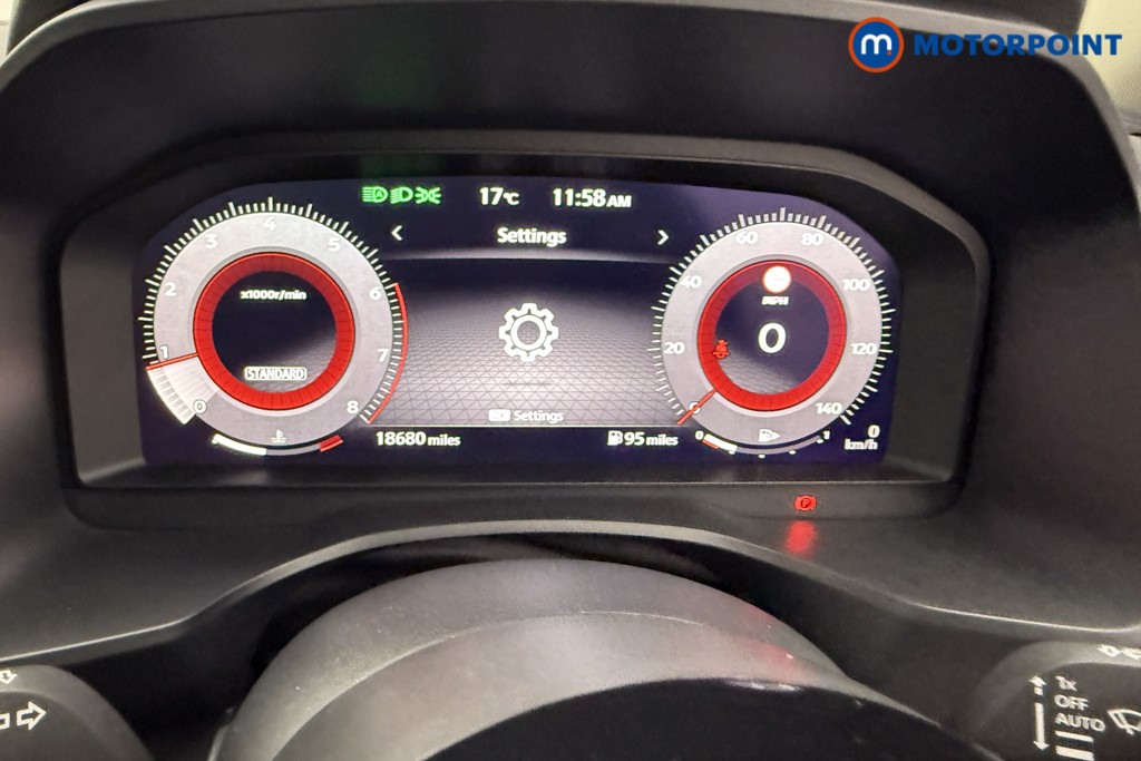 Nissan Qashqai N-Connecta Manual Petrol SUV - Stock Number (1551812) - 5th supplementary image