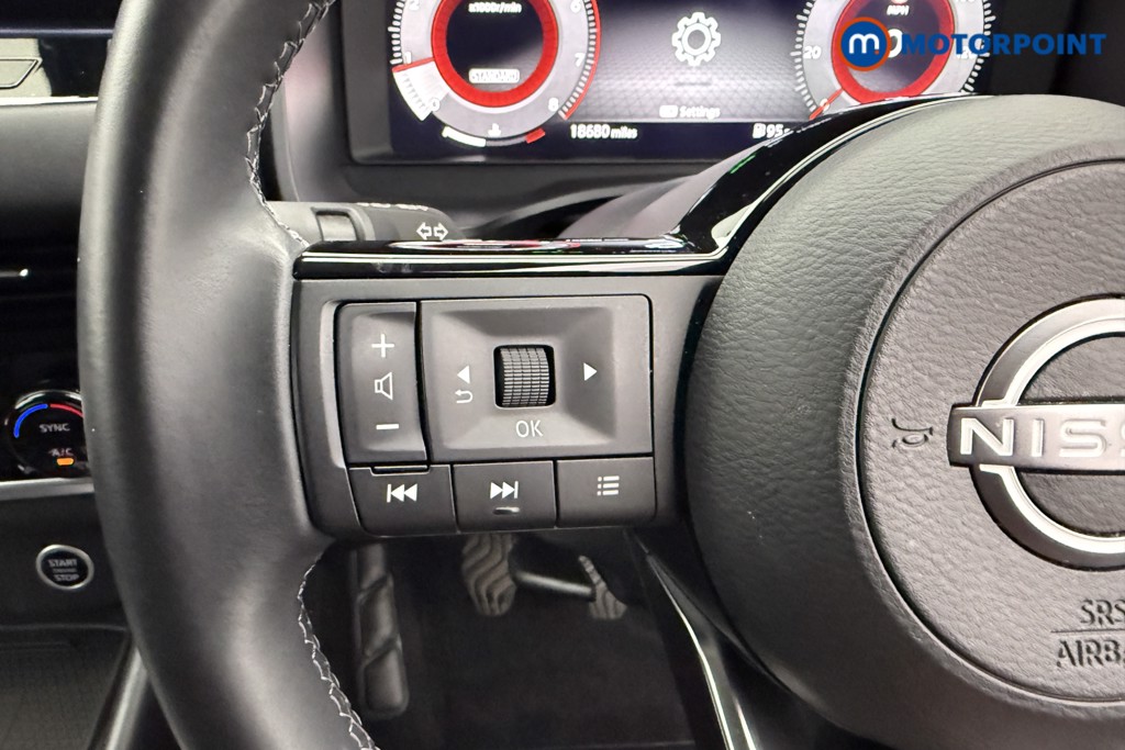Nissan Qashqai N-Connecta Manual Petrol SUV - Stock Number (1551812) - 12th supplementary image