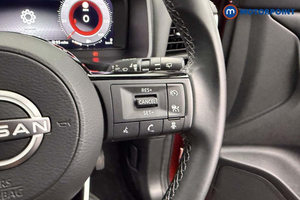 Nissan Qashqai N-Connecta Manual Petrol SUV - Stock Number (1551812) - 13th supplementary image