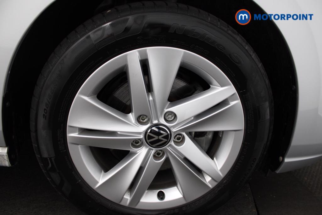 Volkswagen Golf Life Automatic Petrol Hatchback - Stock Number (1551894) - 11th supplementary image