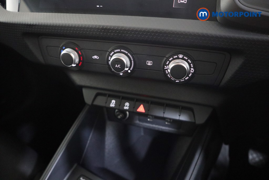 Audi A1 Technik Manual Petrol Hatchback - Stock Number (1551978) - 7th supplementary image