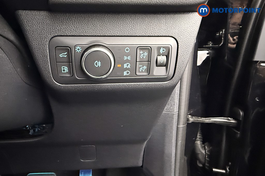 Ford Kuga St-Line Automatic Petrol Plug-In Hybrid SUV - Stock Number (1552072) - 14th supplementary image