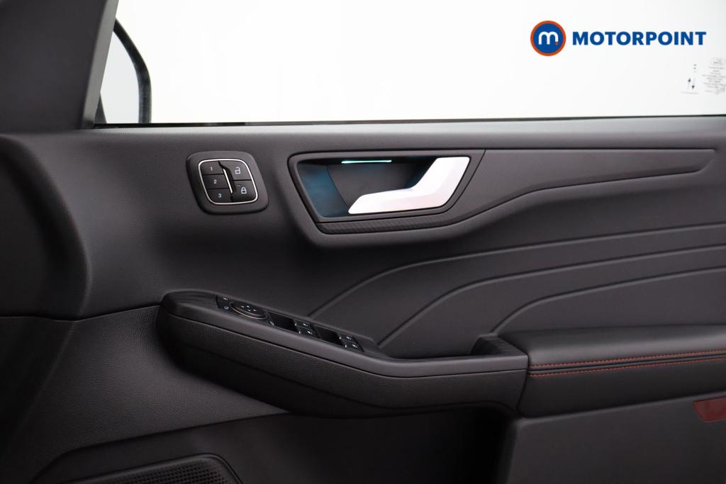 Ford Kuga St-Line Automatic Petrol Plug-In Hybrid SUV - Stock Number (1552086) - 9th supplementary image