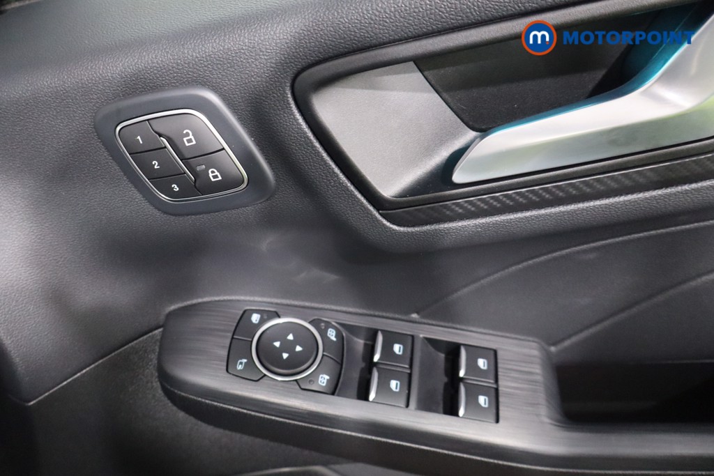 Ford Kuga St-Line Automatic Petrol Plug-In Hybrid SUV - Stock Number (1552094) - 18th supplementary image