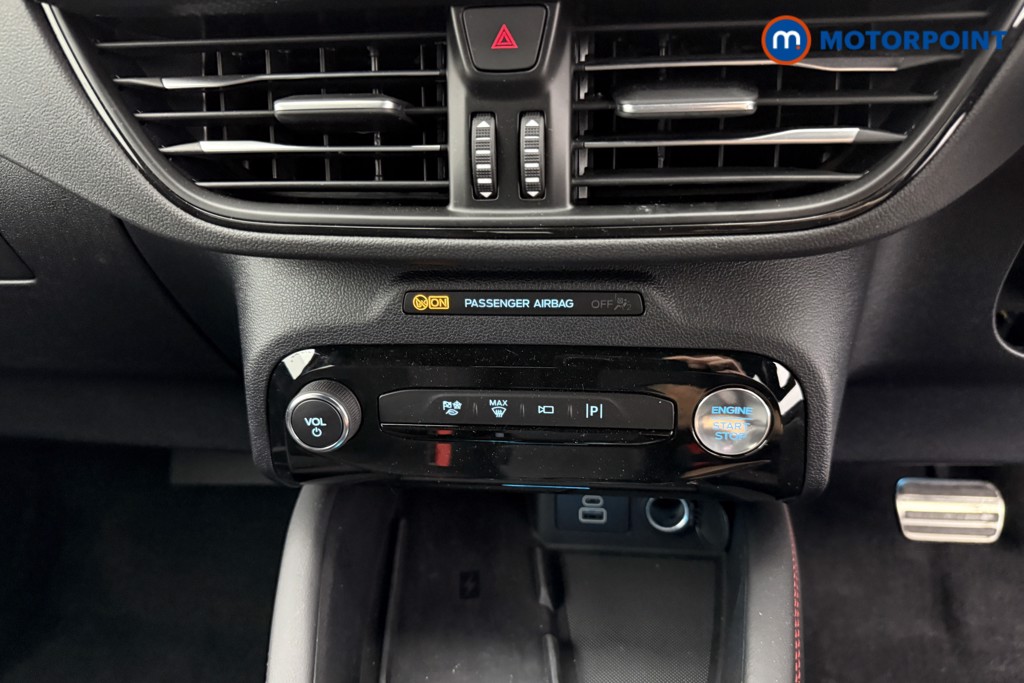 Ford Kuga St-Line Automatic Petrol Plug-In Hybrid SUV - Stock Number (1552126) - 9th supplementary image