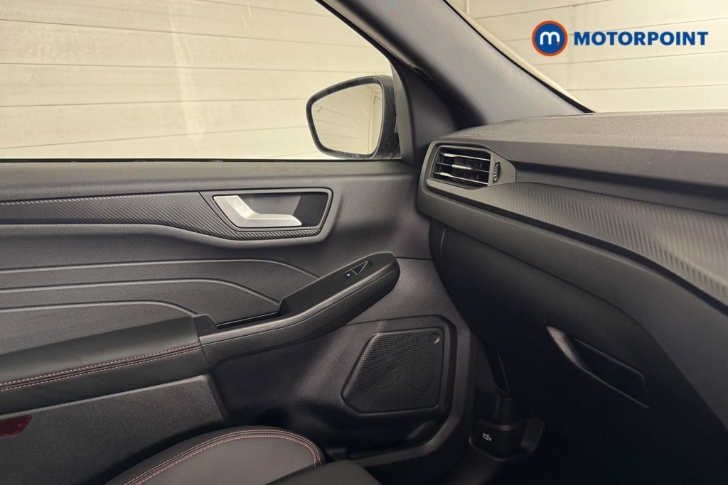 Ford Kuga St-Line Automatic Petrol Plug-In Hybrid SUV - Stock Number (1552134) - 12th supplementary image