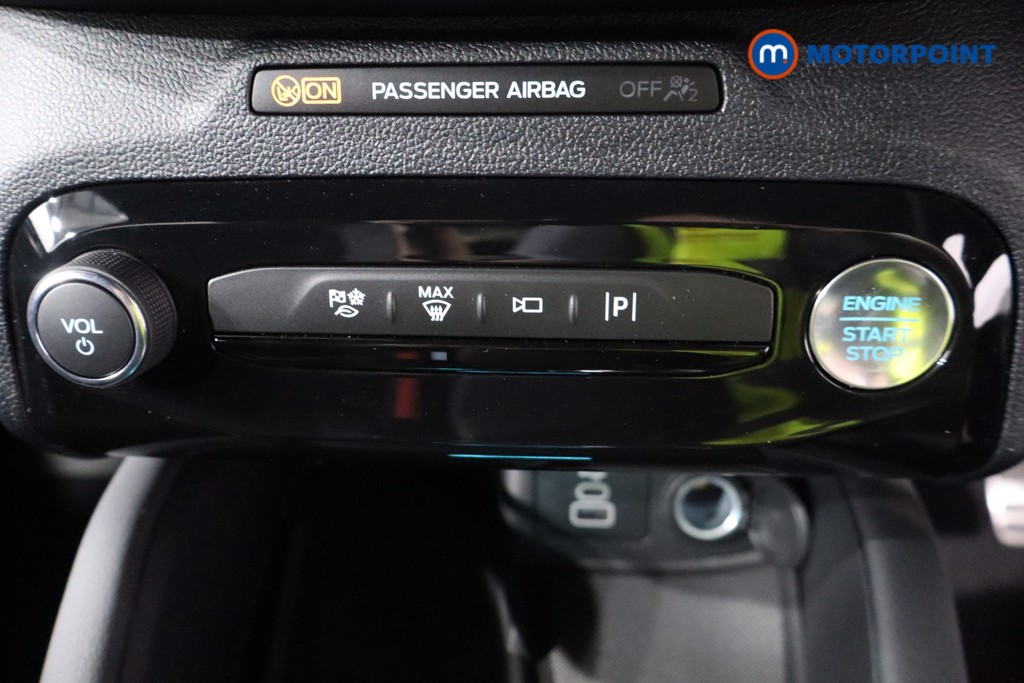 Ford Kuga St-Line Automatic Petrol Plug-In Hybrid SUV - Stock Number (1552137) - 16th supplementary image