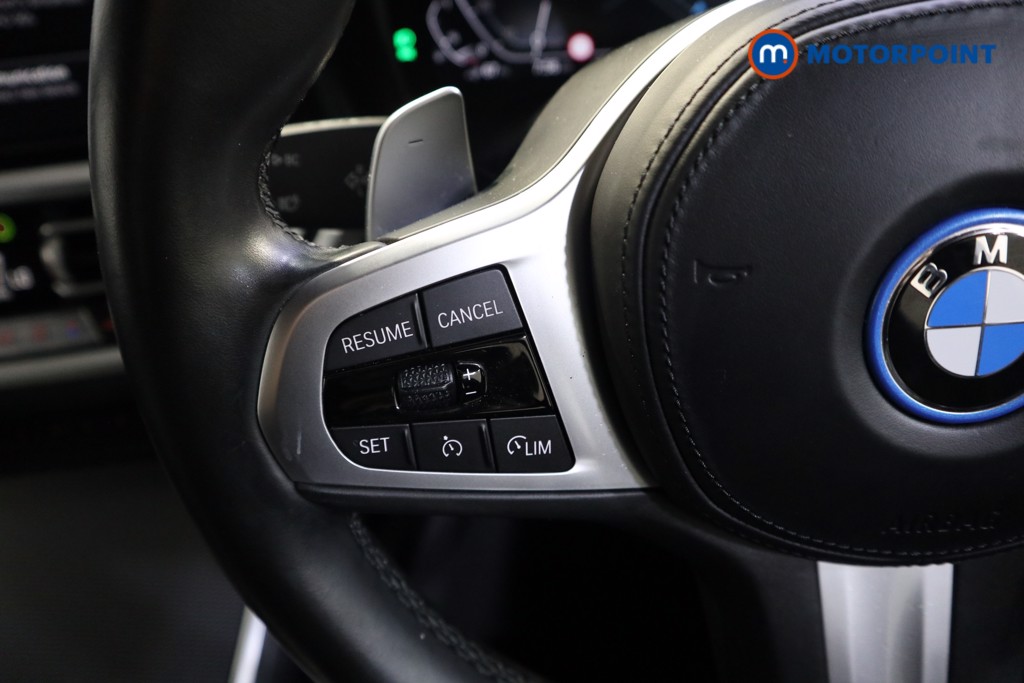 BMW 3 Series M Sport Automatic Petrol Plug-In Hybrid Estate - Stock Number (1552227) - 3rd supplementary image