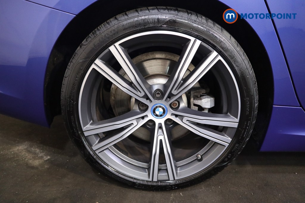 BMW 3 Series M Sport Automatic Petrol Plug-In Hybrid Estate - Stock Number (1552227) - 18th supplementary image