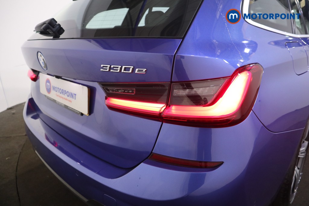 BMW 3 Series M Sport Automatic Petrol Plug-In Hybrid Estate - Stock Number (1552227) - 24th supplementary image