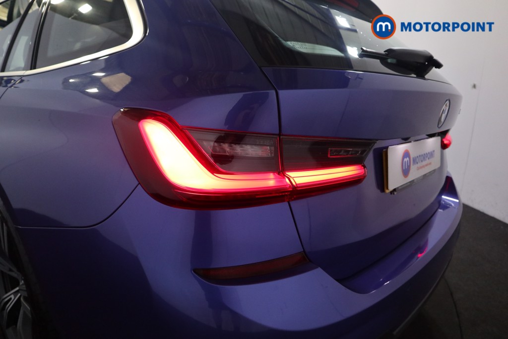 BMW 3 Series M Sport Automatic Petrol Plug-In Hybrid Estate - Stock Number (1552227) - 25th supplementary image