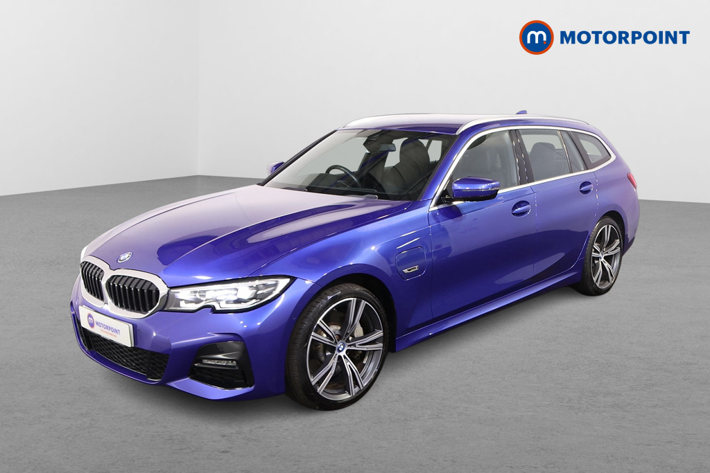 BMW 3 Series M Sport Automatic Petrol Plug-In Hybrid Estate - Stock Number (1552227) - Passenger side front corner