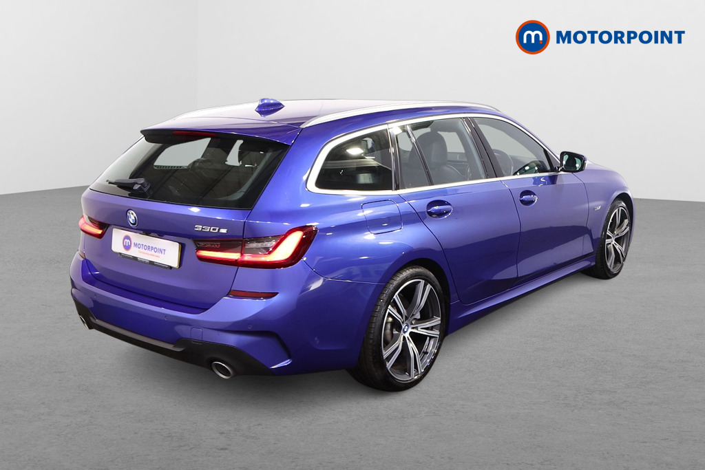 BMW 3 Series M Sport Automatic Petrol Plug-In Hybrid Estate - Stock Number (1552227) - Drivers side rear corner