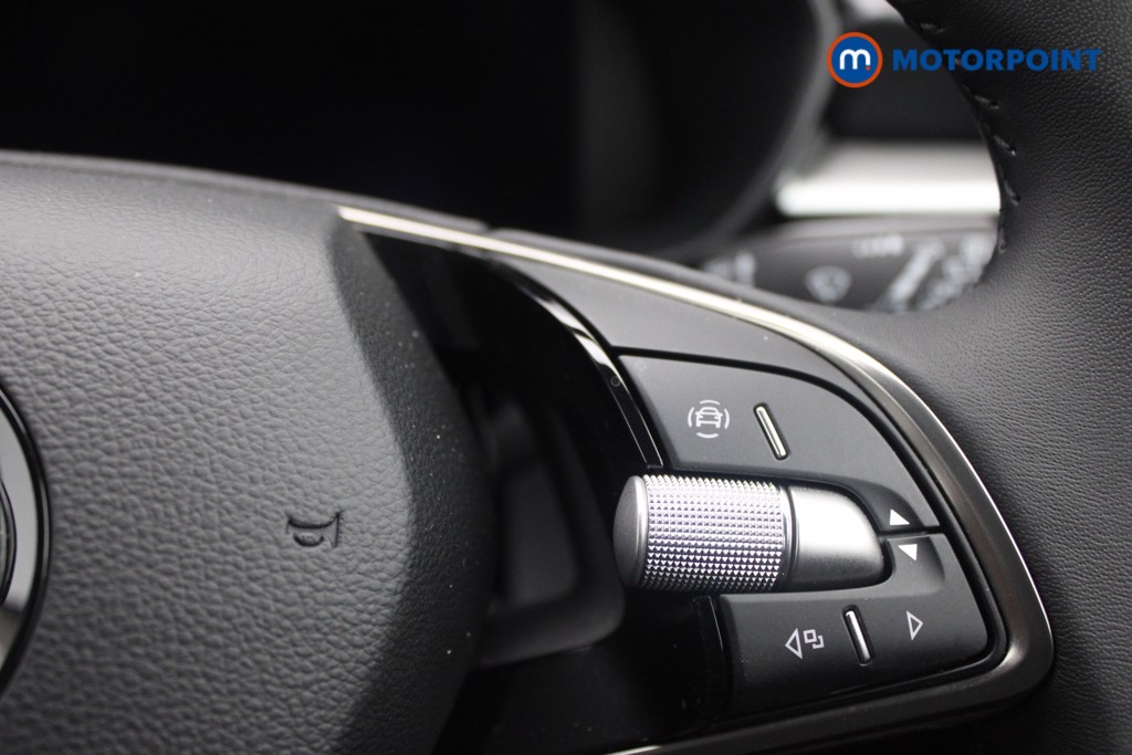 Skoda Fabia Colour Edition Manual Petrol Hatchback - Stock Number (1552338) - 13th supplementary image