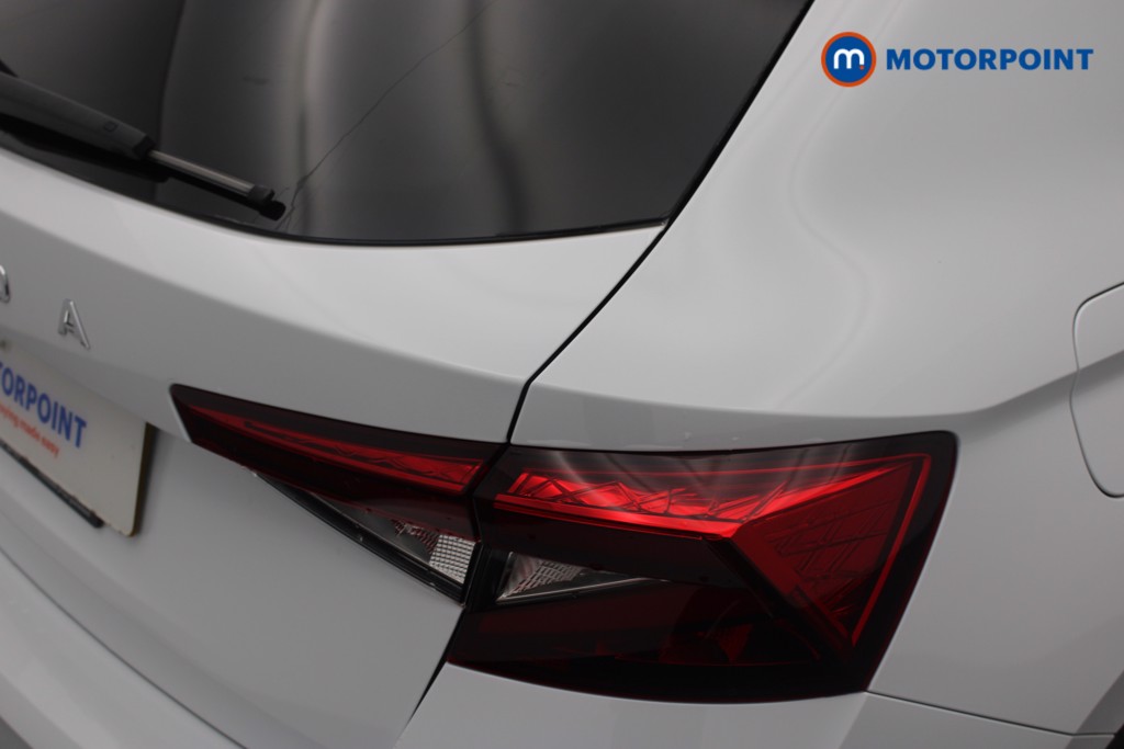Skoda Fabia Colour Edition Manual Petrol Hatchback - Stock Number (1552338) - 23rd supplementary image