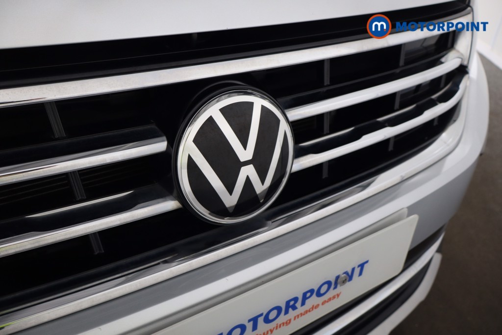 Volkswagen Tiguan Elegance Automatic Petrol SUV - Stock Number (1552372) - 23rd supplementary image