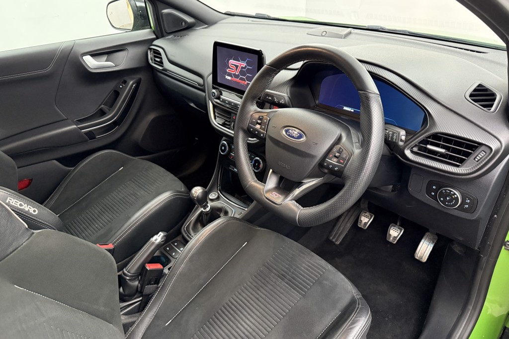 Ford Puma ST Manual Petrol SUV - Stock Number (1552436) - 1st supplementary image