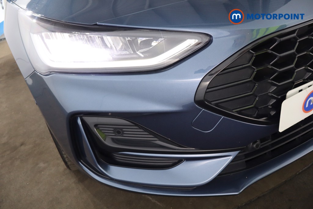Ford Focus St-Line X Manual Petrol-Electric Hybrid Hatchback - Stock Number (1552633) - 21st supplementary image