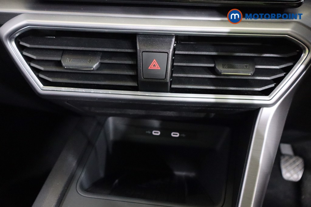 Seat Leon FR Manual Petrol Hatchback - Stock Number (1552660) - 7th supplementary image