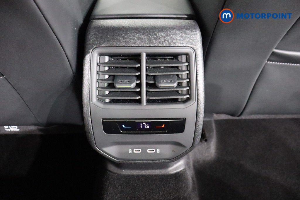 Seat Leon FR Manual Petrol Hatchback - Stock Number (1552660) - 18th supplementary image