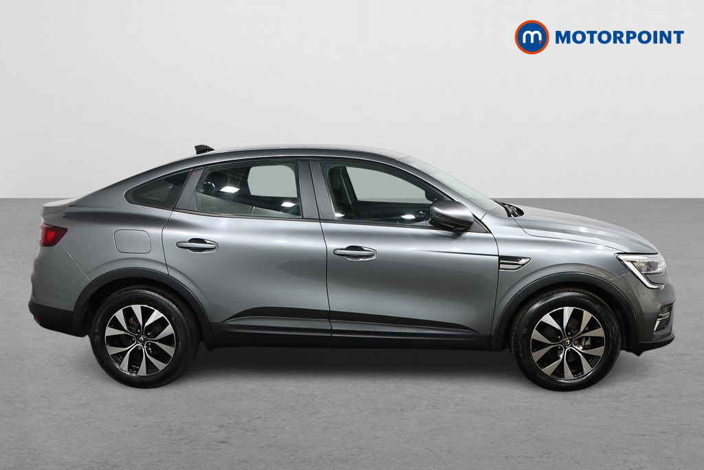 Renault Arkana Iconic Automatic Petrol-Electric Hybrid SUV - Stock Number (1552806) - Drivers side