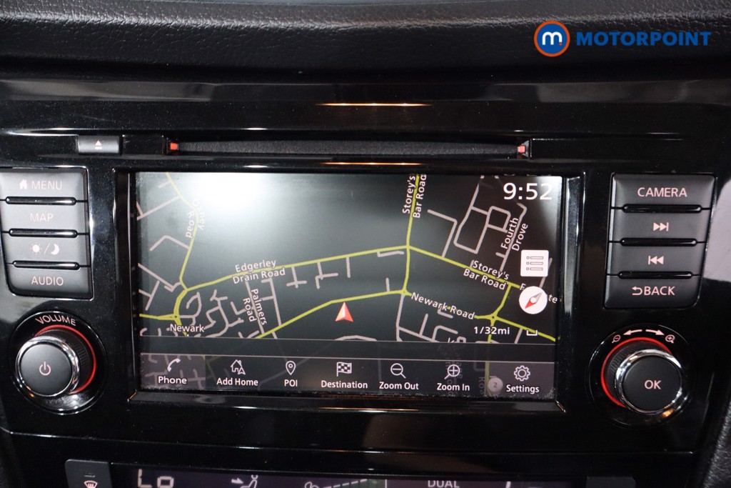 Nissan Qashqai N-Motion Manual Petrol SUV - Stock Number (1552809) - 2nd supplementary image