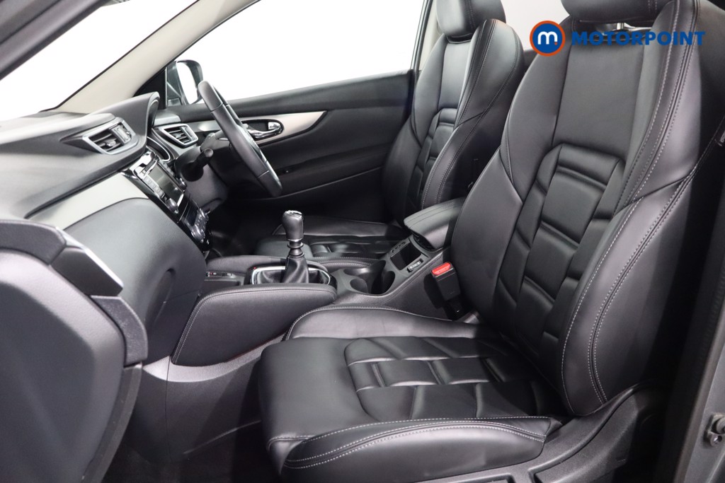 Nissan Qashqai N-Motion Manual Petrol SUV - Stock Number (1552809) - 4th supplementary image