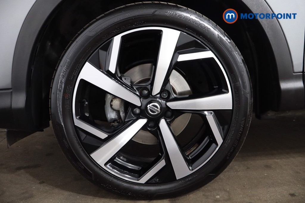 Nissan Qashqai N-Motion Manual Petrol SUV - Stock Number (1552809) - 11th supplementary image