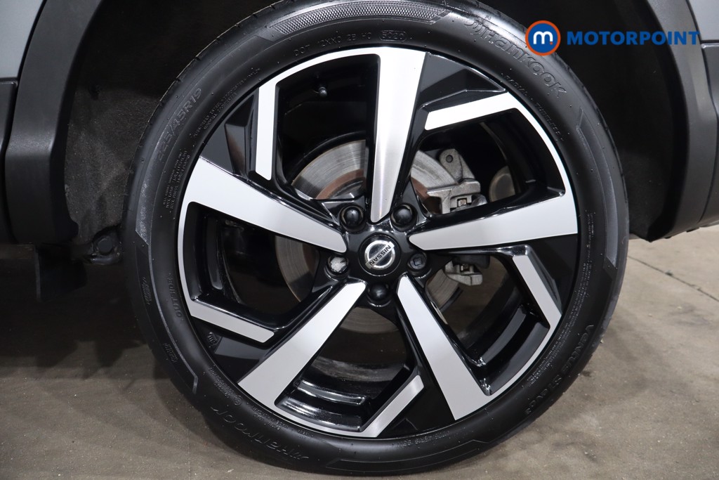 Nissan Qashqai N-Motion Manual Petrol SUV - Stock Number (1552809) - 12th supplementary image