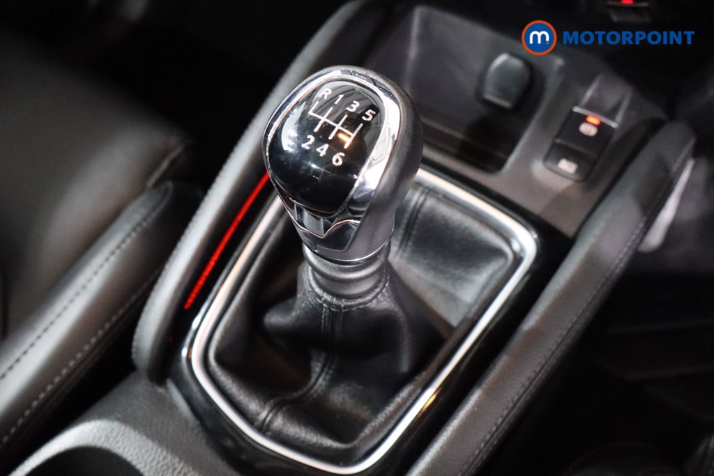 Nissan Qashqai N-Motion Manual Petrol SUV - Stock Number (1552809) - 15th supplementary image