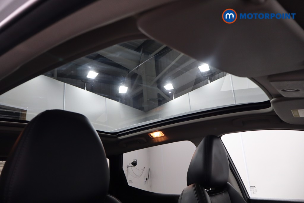 Nissan Qashqai N-Motion Manual Petrol SUV - Stock Number (1552809) - 21st supplementary image