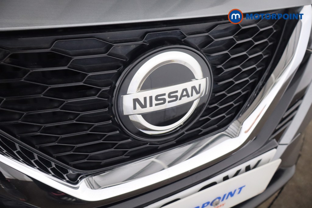 Nissan Qashqai N-Motion Manual Petrol SUV - Stock Number (1552809) - 24th supplementary image