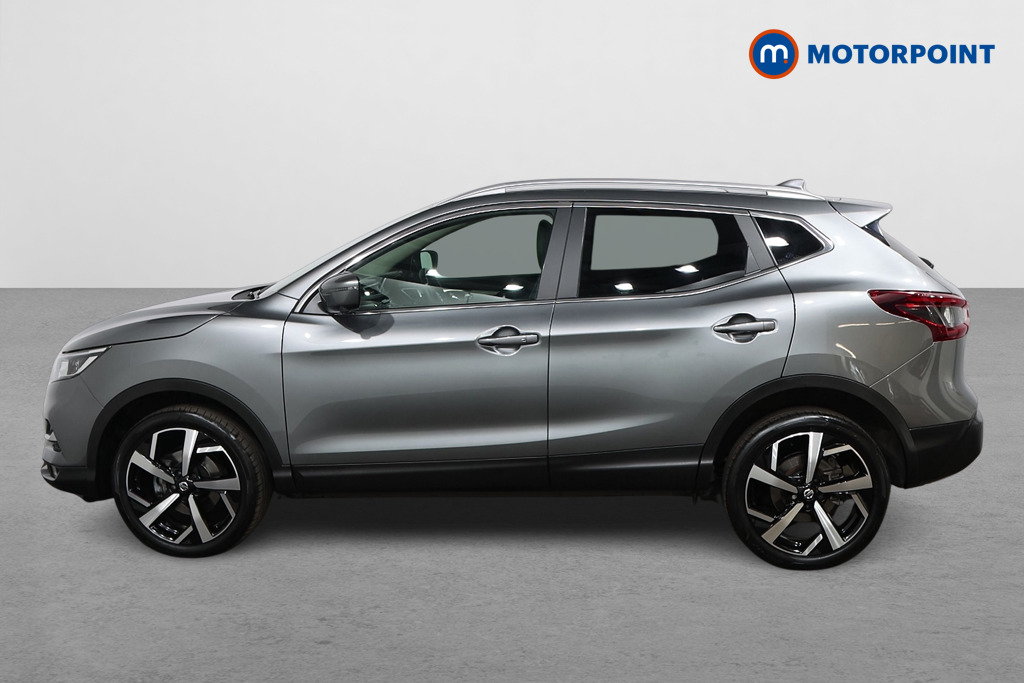 Nissan Qashqai N-Motion Manual Petrol SUV - Stock Number (1552809) - Passenger side