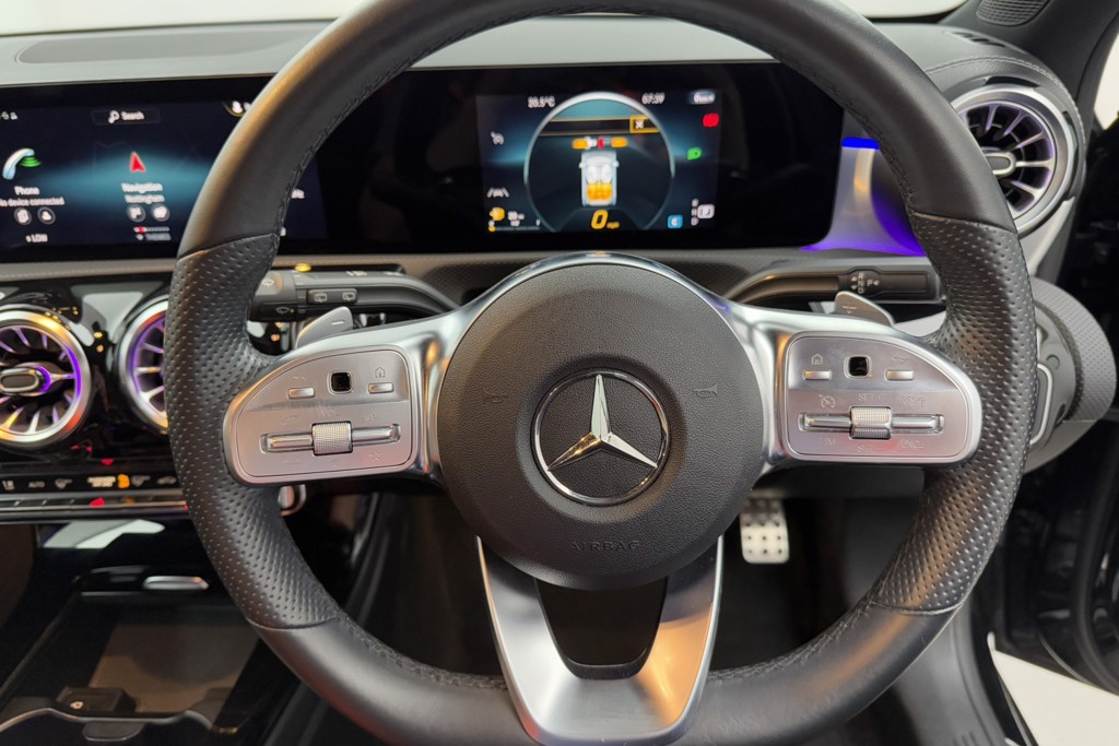 Mercedes-Benz A Class Amg Line Executive Edition Automatic Petrol Hatchback - Stock Number (1552915) - 4th supplementary image