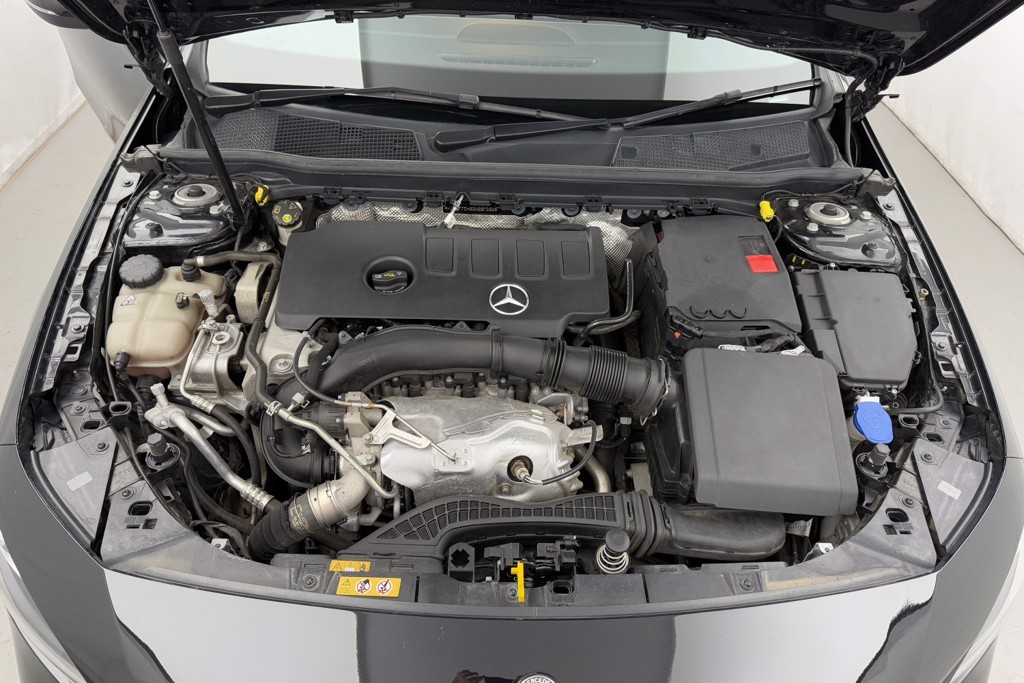 Mercedes-Benz A Class Amg Line Executive Edition Automatic Petrol Hatchback - Stock Number (1552915) - 33rd supplementary image