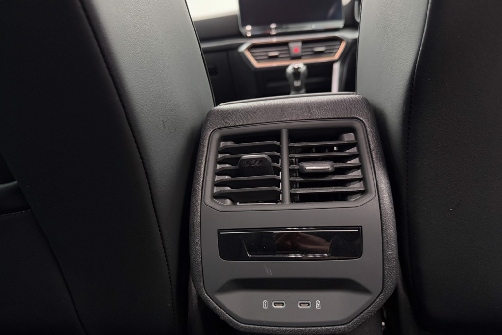Cupra Formentor V1 Manual Petrol SUV - Stock Number (1552917) - 23rd supplementary image