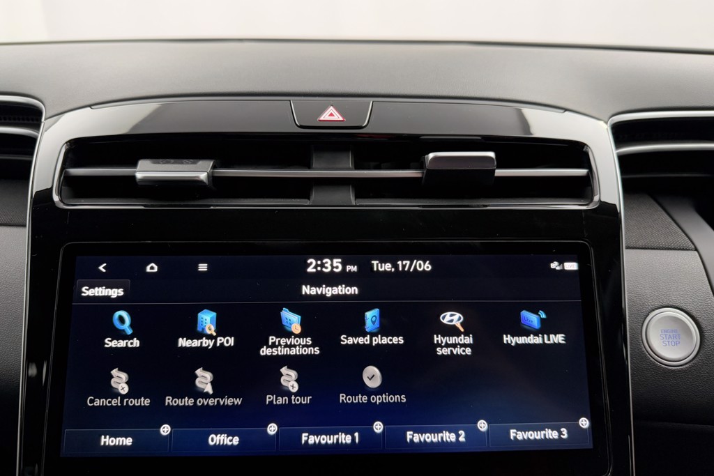 Hyundai Tucson Ultimate Automatic Petrol-Electric Hybrid SUV - Stock Number (1552998) - 9th supplementary image