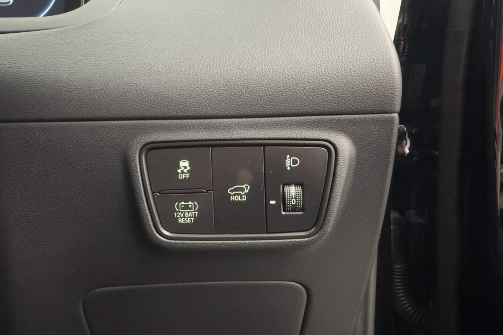 Hyundai Tucson Ultimate Automatic Petrol-Electric Hybrid SUV - Stock Number (1552998) - 16th supplementary image