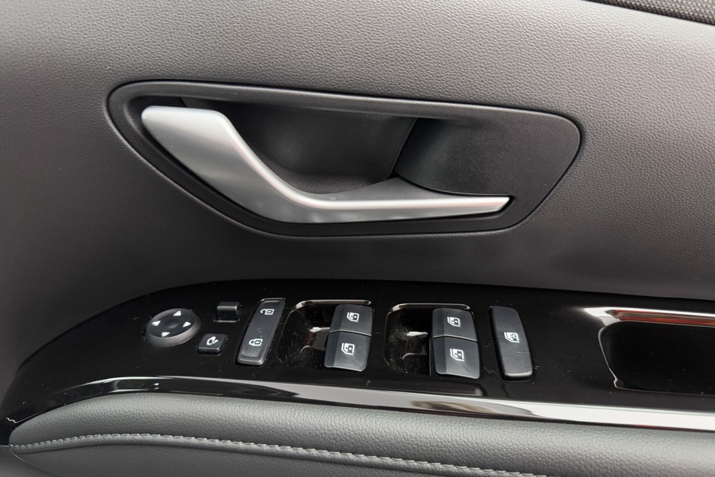 Hyundai Tucson Ultimate Automatic Petrol-Electric Hybrid SUV - Stock Number (1552998) - 18th supplementary image