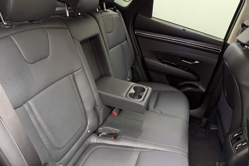 Hyundai Tucson Ultimate Automatic Petrol-Electric Hybrid SUV - Stock Number (1552998) - 23rd supplementary image
