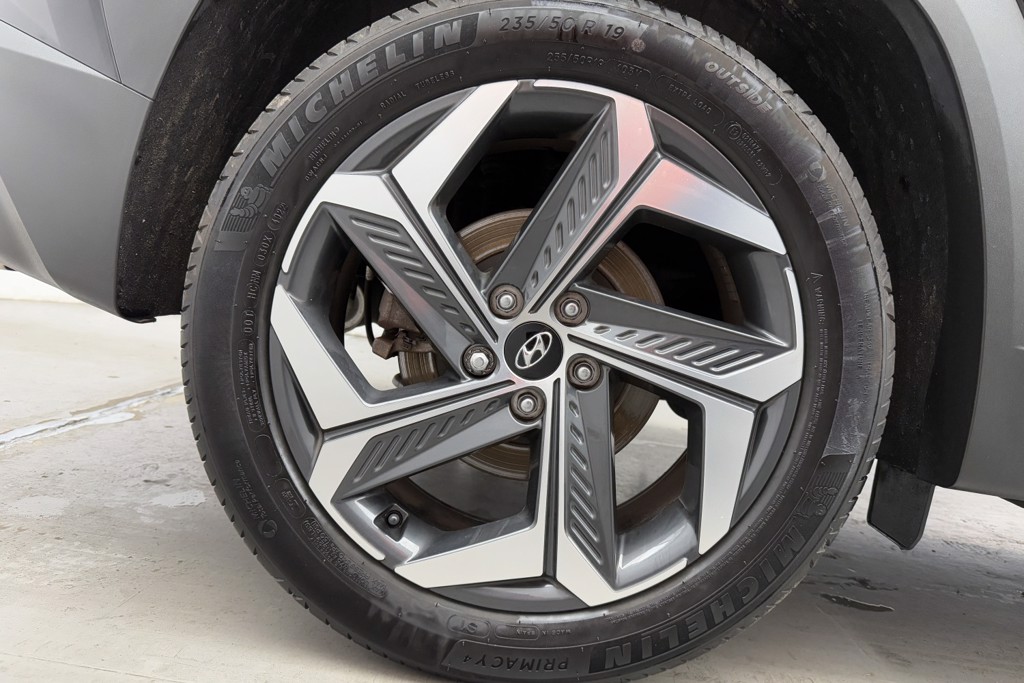 Hyundai Tucson Ultimate Automatic Petrol-Electric Hybrid SUV - Stock Number (1552998) - 31st supplementary image