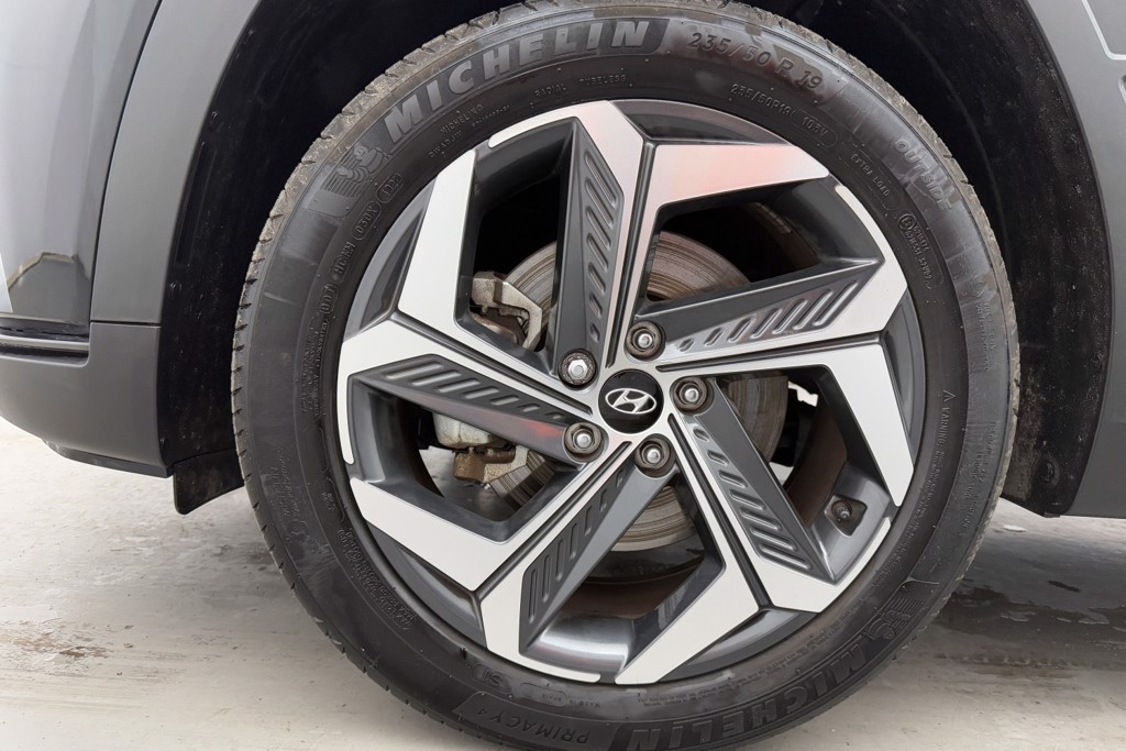 Hyundai Tucson Ultimate Automatic Petrol-Electric Hybrid SUV - Stock Number (1552998) - 33rd supplementary image