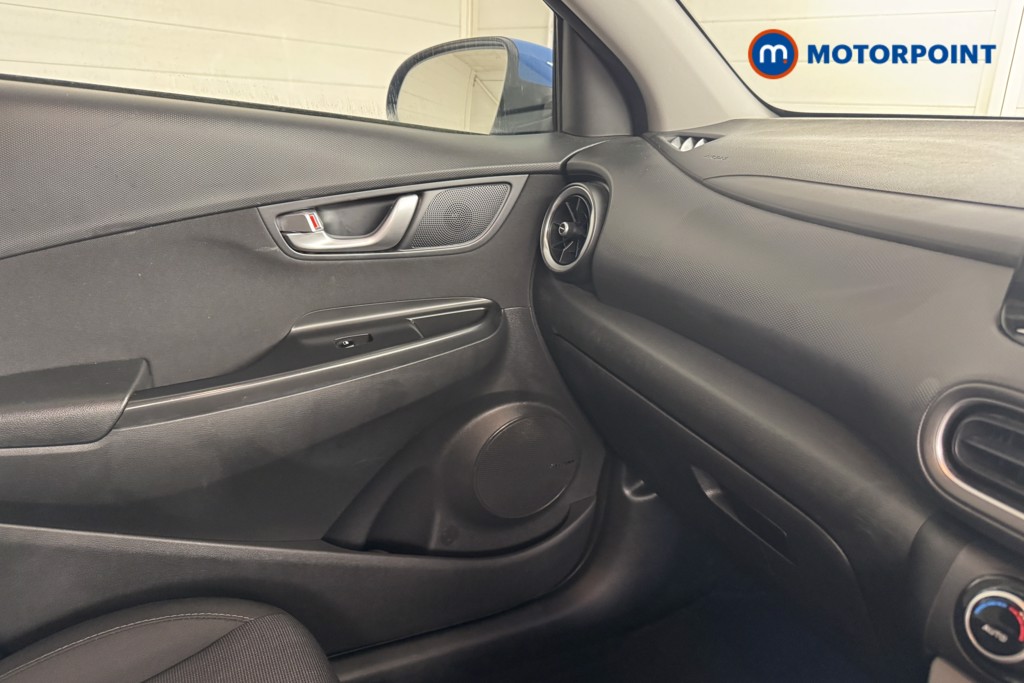 Hyundai Kona Premium Manual Petrol-Electric Hybrid SUV - Stock Number (1553079) - 12th supplementary image