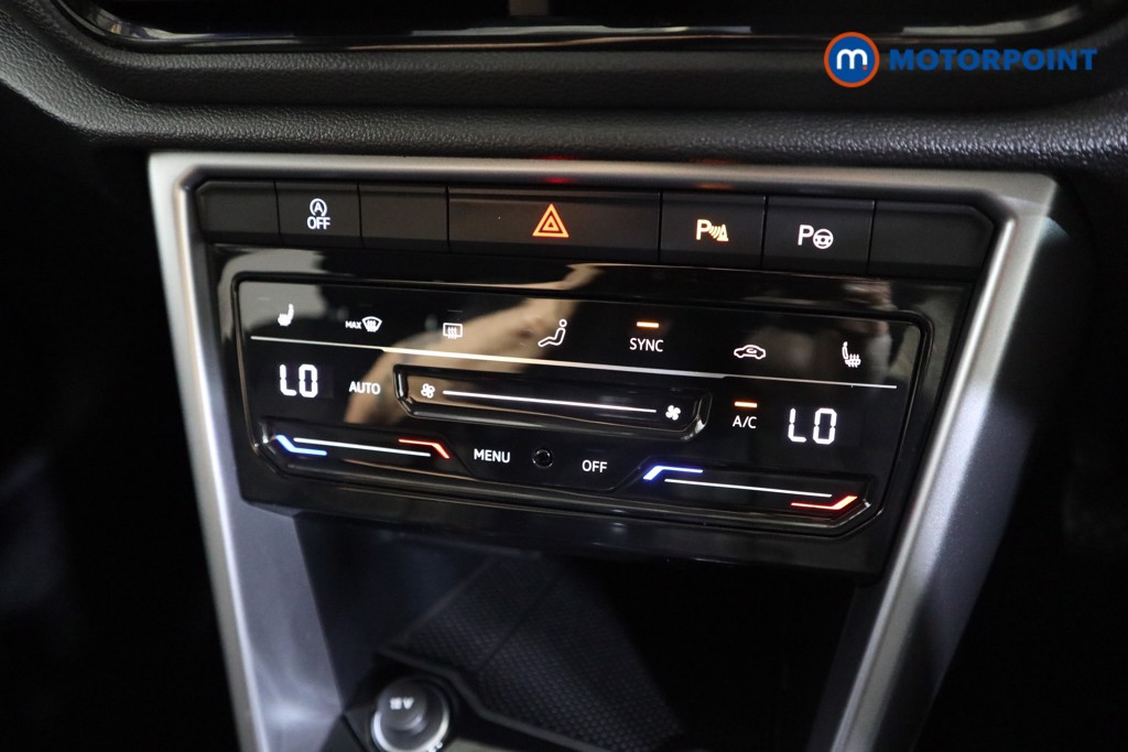 Volkswagen T-Roc Life Manual Petrol SUV - Stock Number (1553343) - 7th supplementary image