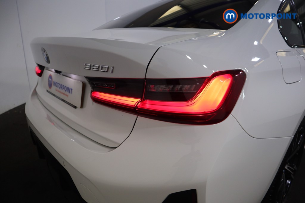 BMW 3 Series M Sport Automatic Petrol Saloon - Stock Number (1553406) - 23rd supplementary image