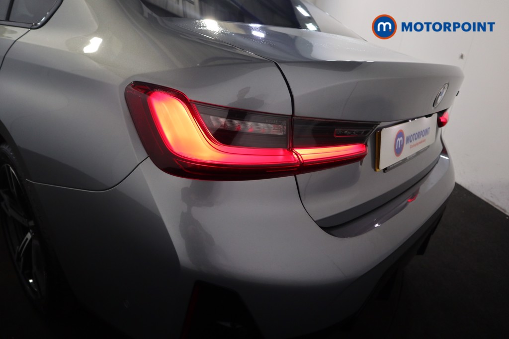 BMW 3 Series M Sport Automatic Petrol Saloon - Stock Number (1553487) - 22nd supplementary image