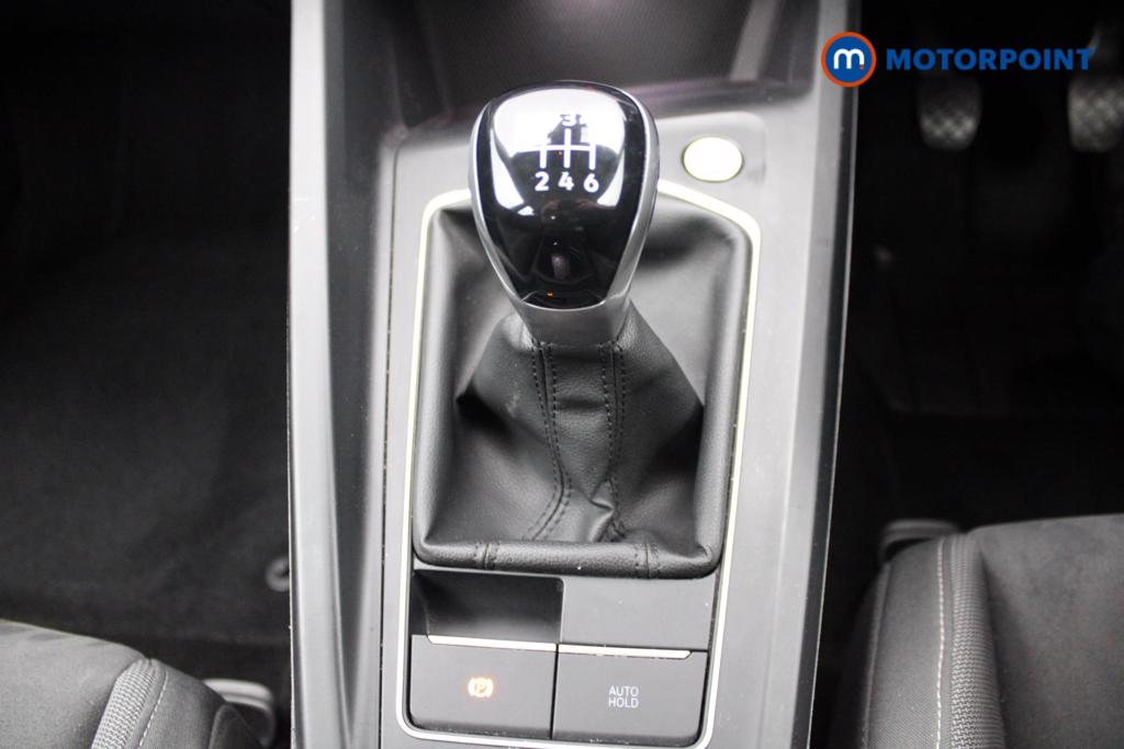 Volkswagen Golf Style Manual Petrol Hatchback - Stock Number (1553612) - 7th supplementary image