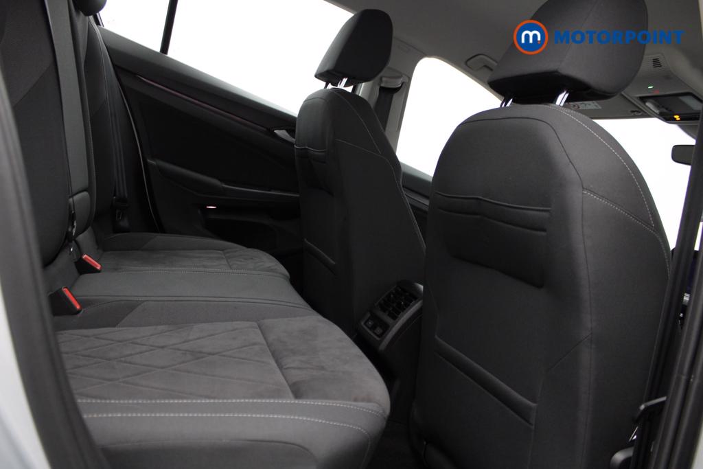 Volkswagen Golf Style Manual Petrol Hatchback - Stock Number (1553612) - 9th supplementary image