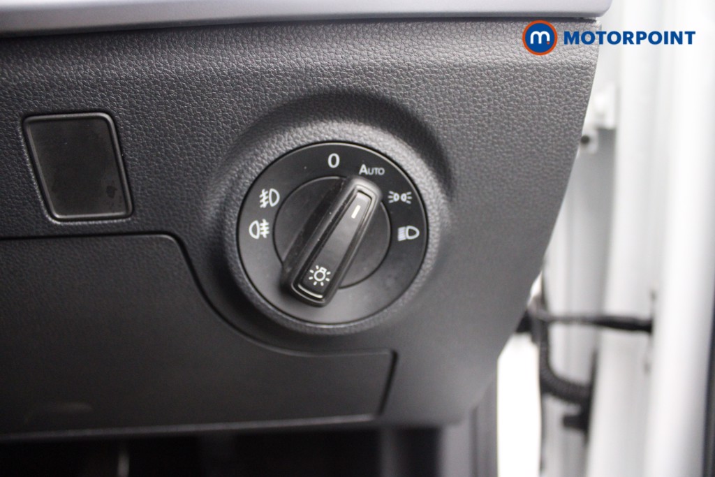 Seat Arona Fr Sport Manual Petrol SUV - Stock Number (1553701) - 13th supplementary image