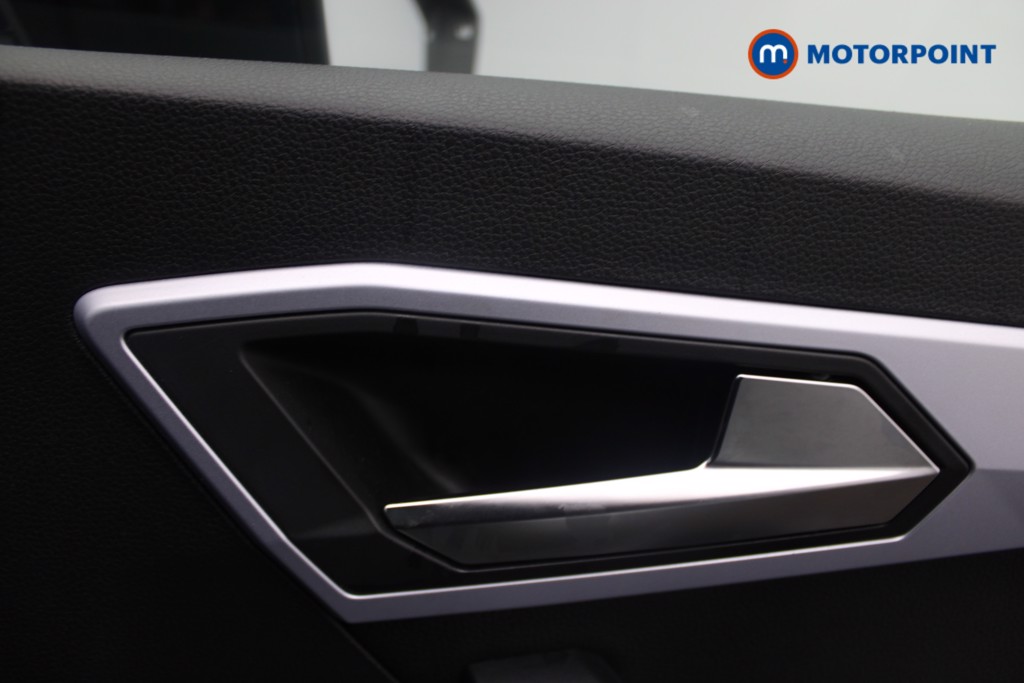 Seat Arona Fr Sport Manual Petrol SUV - Stock Number (1553701) - 14th supplementary image